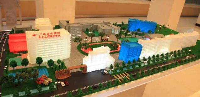 白云技校沙盘