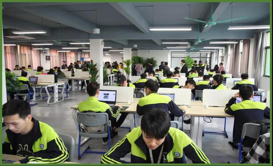 广州市白云工商技师学院市场营销专业