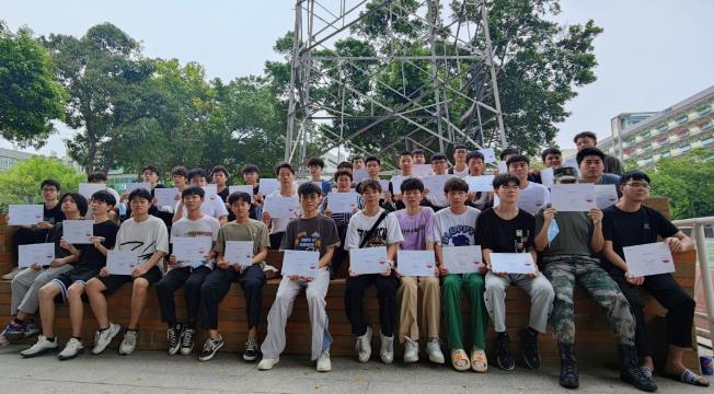 高含金量+全球认可！ 广州市白云工商技师学院学子在这场考试中“完美交卷”
