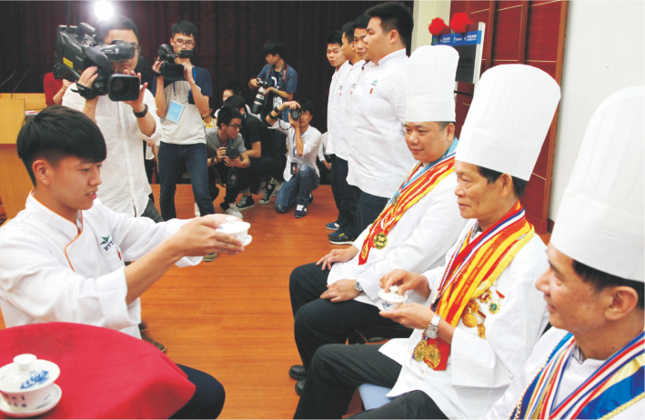 林壤明国家级技能大师工作室收徒仪式