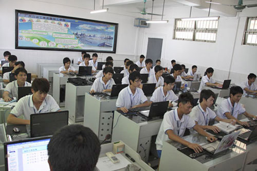 计算机程序设计（JAVA工程师方向高级技工）专业一体化教室